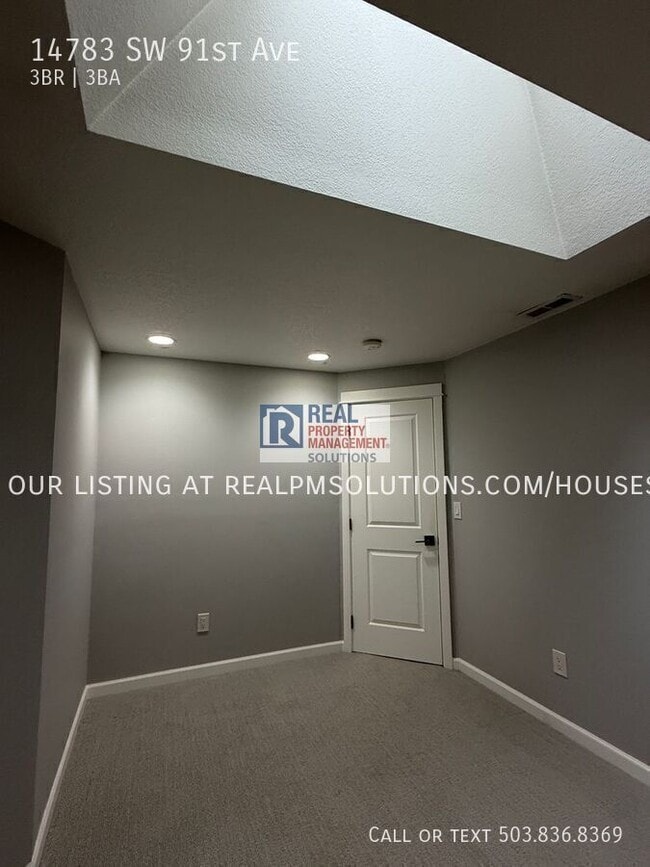 Building Photo - 14783 SW 91st Ave