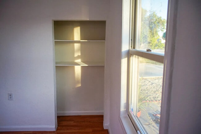 Building Photo - 84176 Corregidor Ave