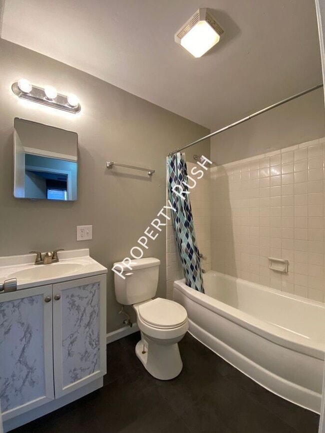 Building Photo - 7728 Nautical Way