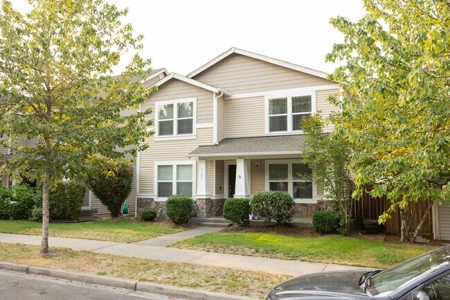 Building Photo - Updated 4 Bedroom DuPont Home for Rent