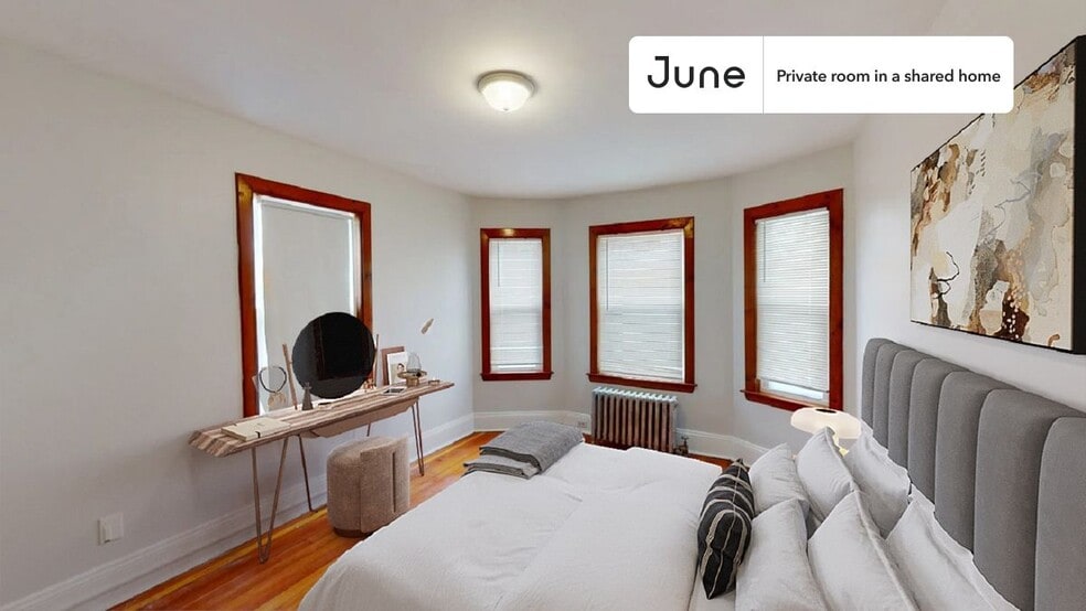 Primary Photo - Room in Shared 4 bed/1 bath home