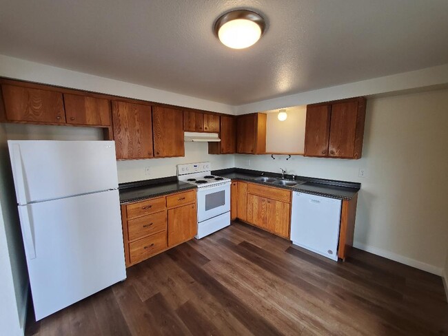 Building Photo - 9512 4th Ave W