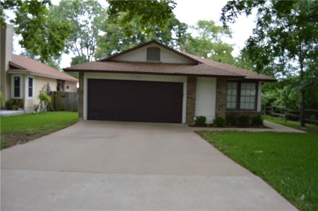 Building Photo - 5726 Shreveport Dr
