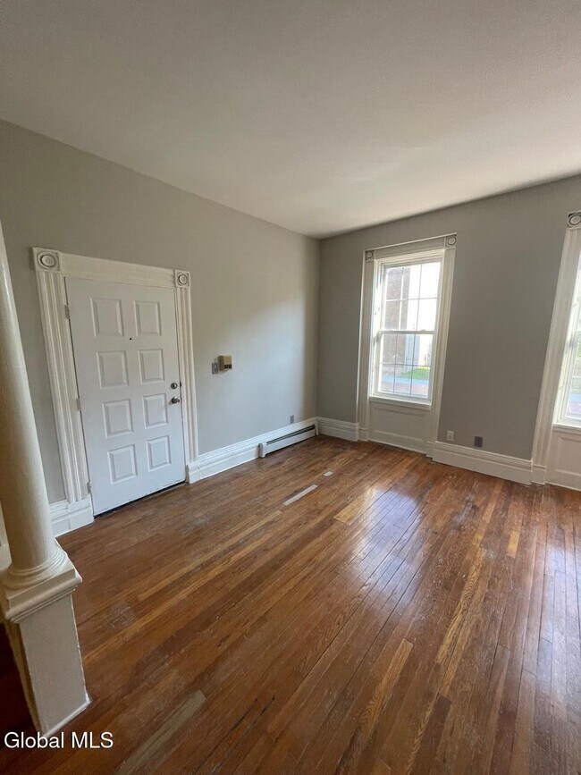 Building Photo - 60 Westerlo St
