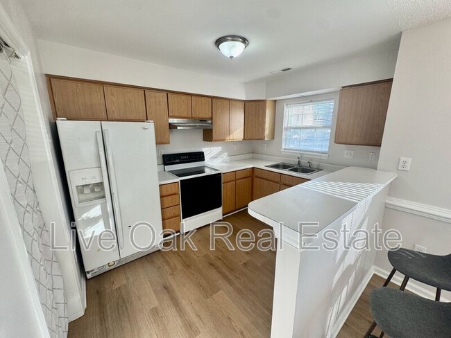 Building Photo - 1562 Indiana Ave