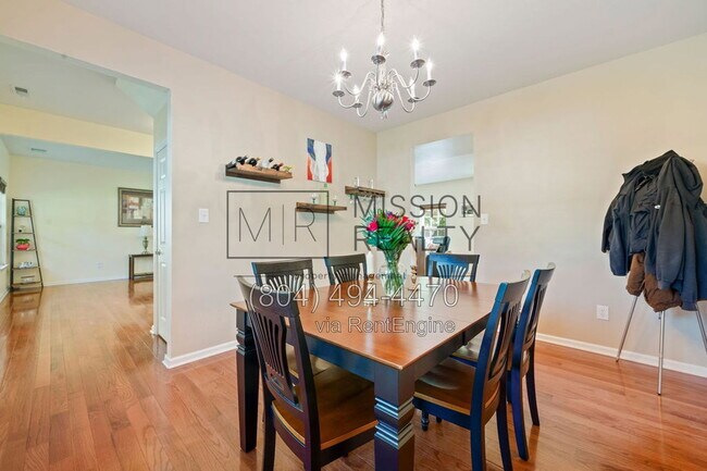 Building Photo - 5106 Timsbury Pointe Dr
