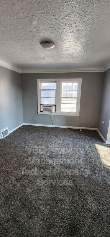 Building Photo - 14717 Milverton Rd