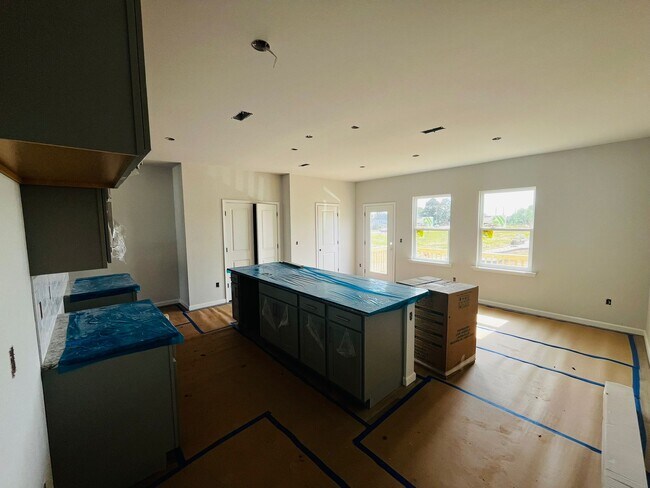 Building Photo - 1486 Hasse Ave