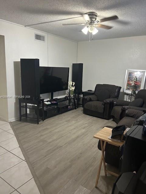 Building Photo - 4139 SW 66th Way