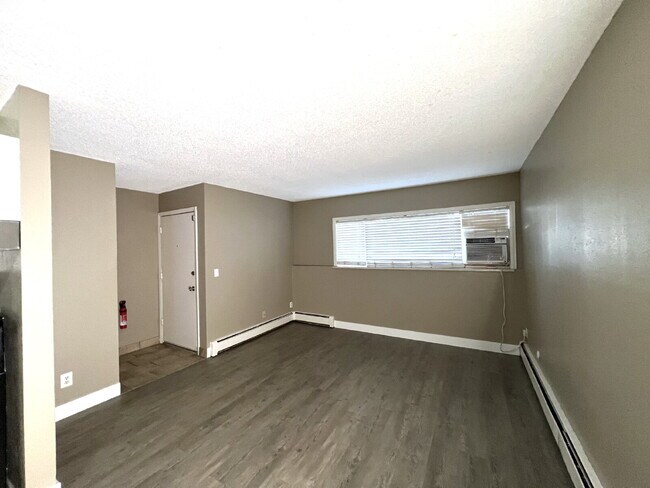Building Photo - Modern Comfort and Convenience—2BR Condo