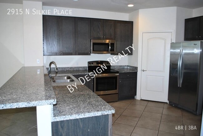 Building Photo - Miramonte at Glenn 4 Bed 2.5 Bath - 1.5 Mi...