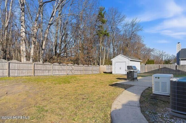 Building Photo - 16 Snowdrift Ln