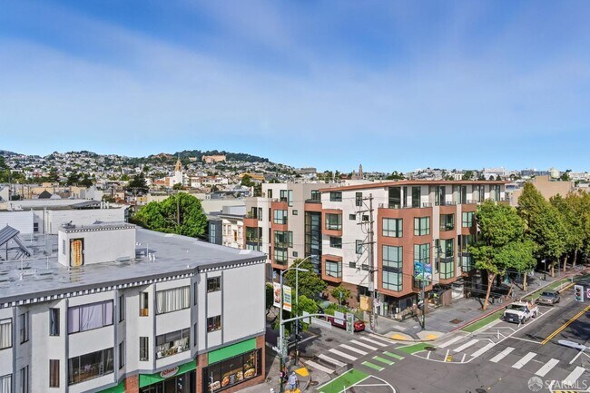 Building Photo - 811 Valencia St