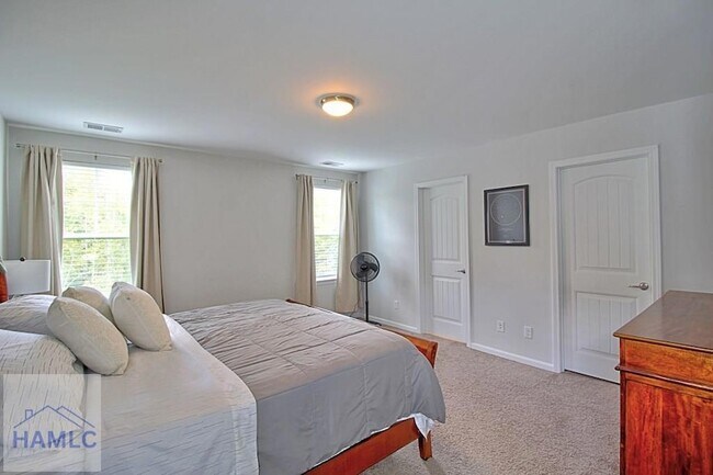 Building Photo - 232 Flagler Dr