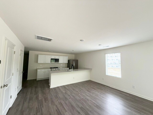 Building Photo - 2429 Brookville Dr