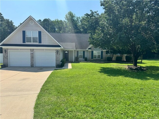 Primary Photo - 130 Hosta Dr