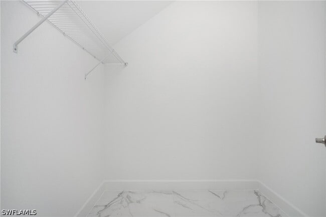 Building Photo - 20195 Ainsley St
