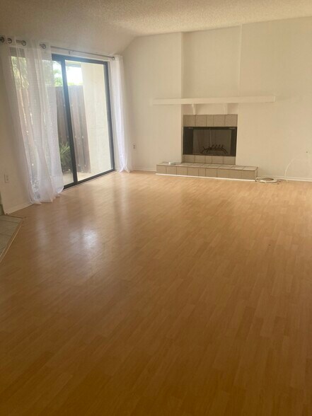 Building Photo - 11866 Quail Run Dr