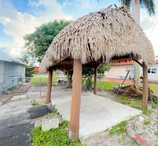 Building Photo - 20500 NW 28th Ave