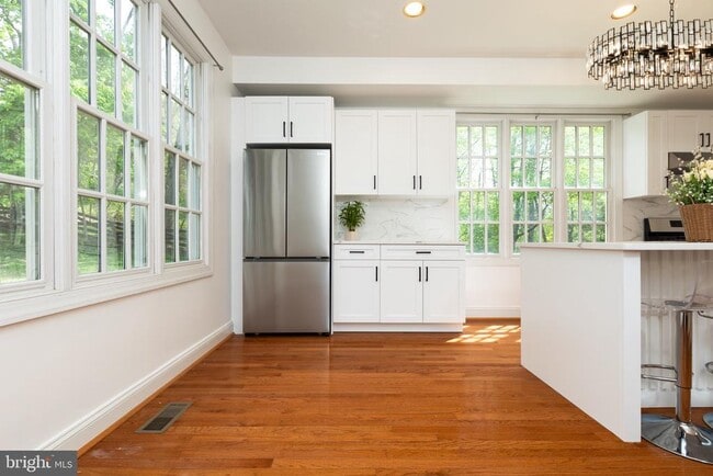 Building Photo - 13039 Glen Mill Rd