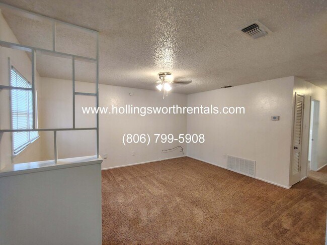 Building Photo - Cute 3 Bed 1 bath house