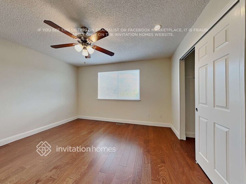 Building Photo - 21906 Saddlebrook Ct