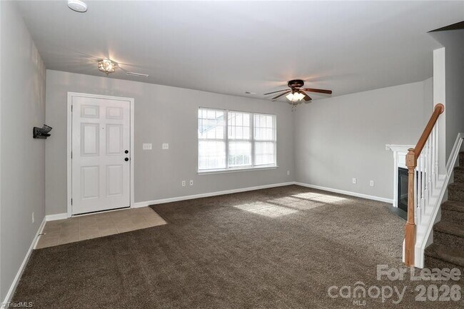 Building Photo - 153 Marakery Rd