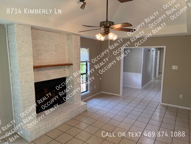 Building Photo - 8714 Kimberly Ln