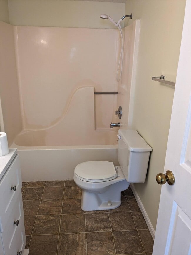 Building Photo - 2411 Carnation Dr