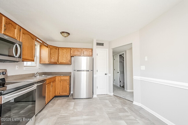 Building Photo - 6305 Leisure Ln