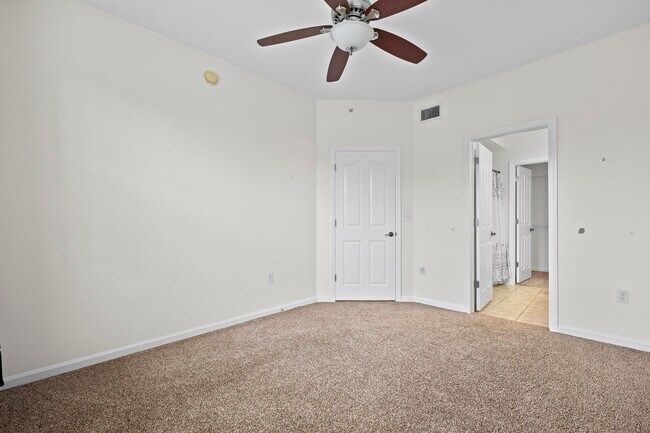 Building Photo - 245 Murcia Dr