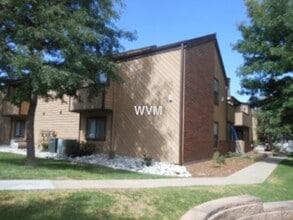 Building Photo - Telegraph Hill Condo Peoria and Yale