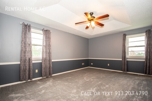 Building Photo - 2116 E 144th St