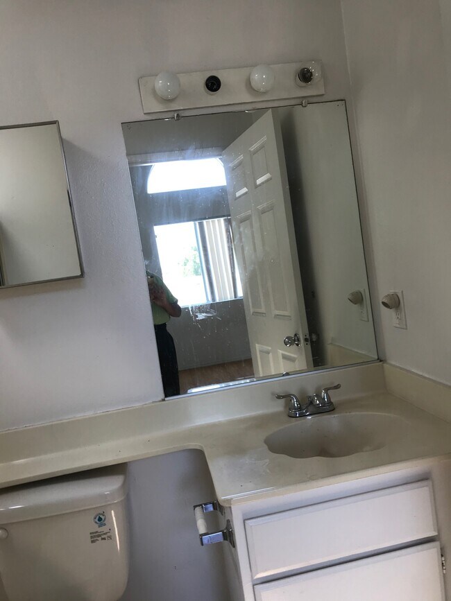 Building Photo - 14249 Friar St