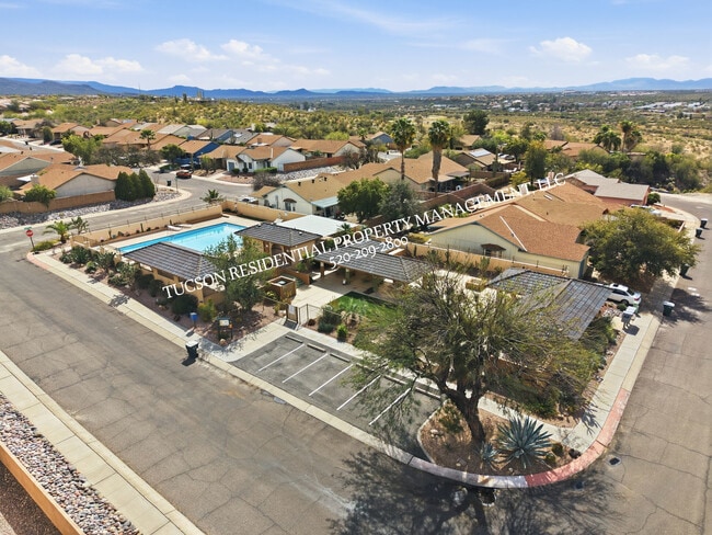 Building Photo - 9960 E Banister Dr