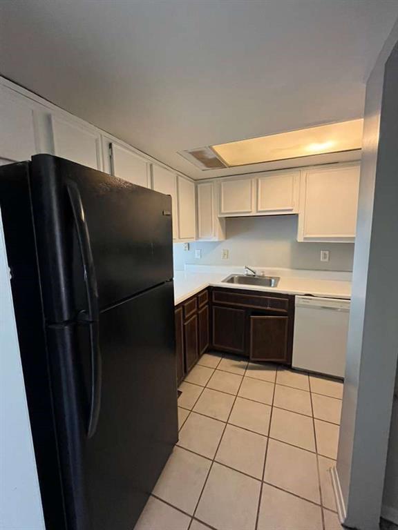 Building Photo - 6495 Bannor Ln