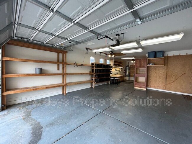 Building Photo - 20279 E Sonoqui Blvd