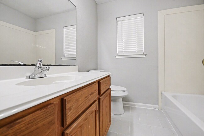 Building Photo - 9478 Carmalee St