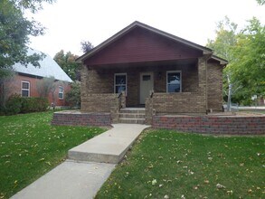 Building Photo - Merry Christmas!  This home is available now, with December rent free!