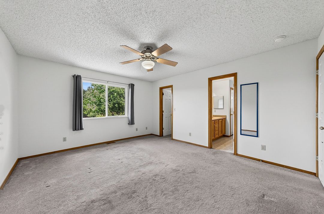 Building Photo - 5660 Many Springs Dr