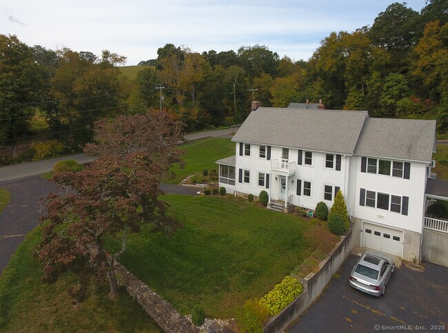 Building Photo - 124 Purchase Brook Rd