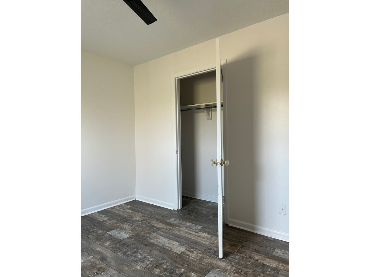 Building Photo - 141 Hendricks Blvd