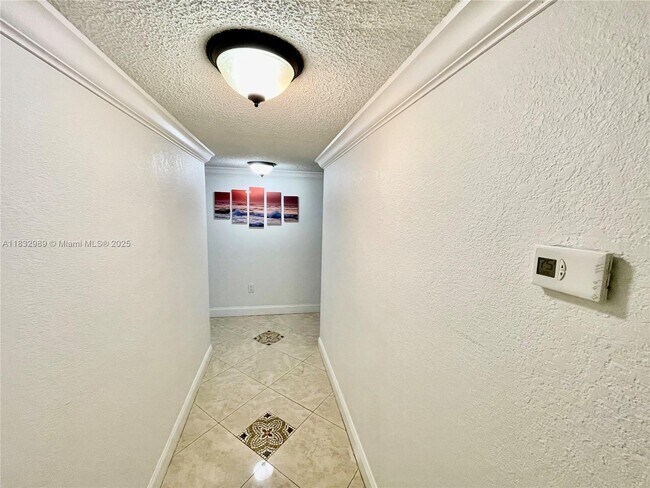 Building Photo - 6861 SW 147th Ave
