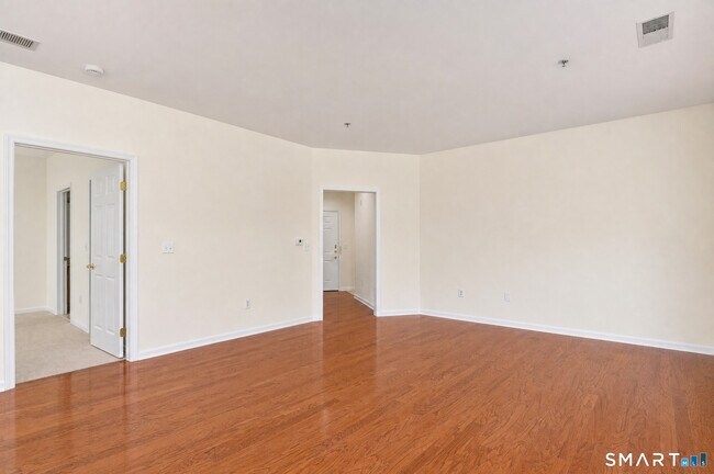 Building Photo - 1 Rivington Way