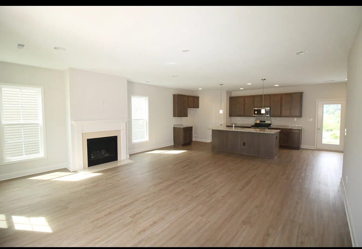 Building Photo - 9533 Snowy Cliff Ln