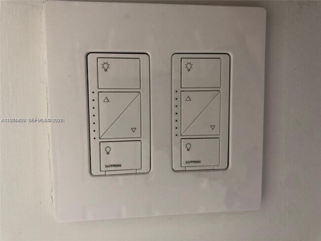 Building Photo - 14255 SW 57th Ln