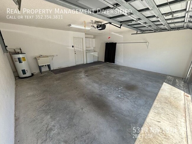 Building Photo - 5319 NW 18th St