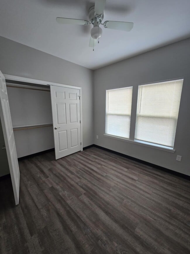 Building Photo - 1714 Sayers St