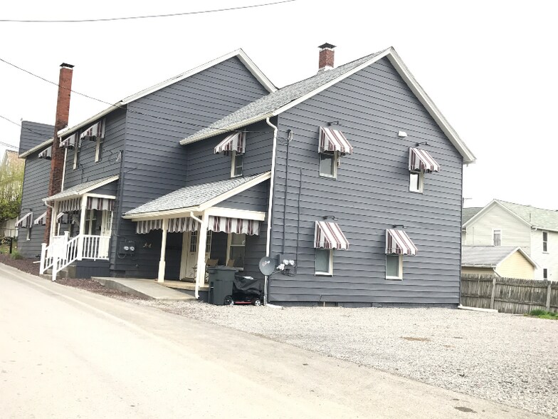 Building Photo - 414 Fox St