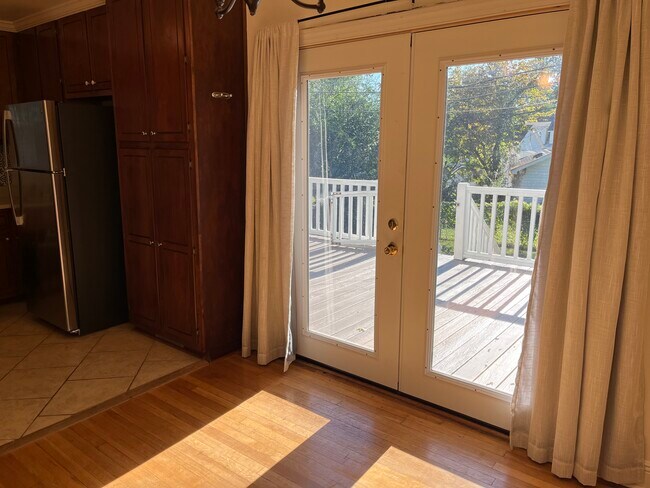 Building Photo - 2733 Thornton Cir SW